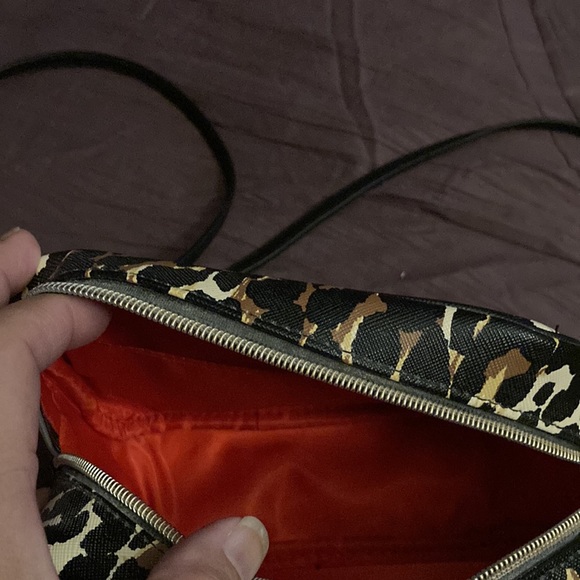 I bought it but never use it, it’s from Victoria secrets. - Picture 2 of 10